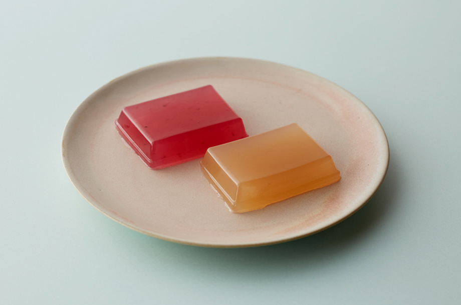 <俵屋吉富>フルーツわらび いちご・ももの画像