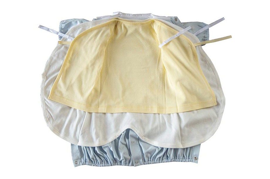 夏生まれの赤ちゃんを出産予定のママへ 新生児肌着を徹底解説します ベビー キッズ 三越伊勢丹オンラインストア 公式 夏生まれの赤ちゃんを出産予定のママへ 新生児肌着を徹底解説します ベビー キッズ 三越伊勢丹オンラインストア 公式