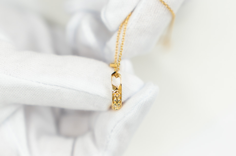 アルテミスの首飾り」ネックレスを手掛けたジュエリーデザイナーが贈る