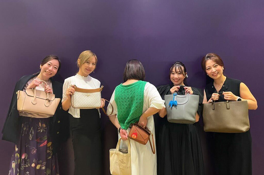 コスメ好きの秋バッグの中身5選【伊勢丹マニアのバッグの中身vol.7