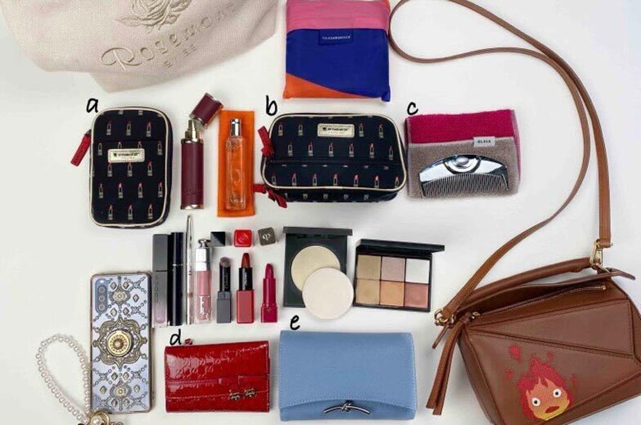 コスメ好きの秋バッグの中身5選【伊勢丹マニアのバッグの中身vol.7