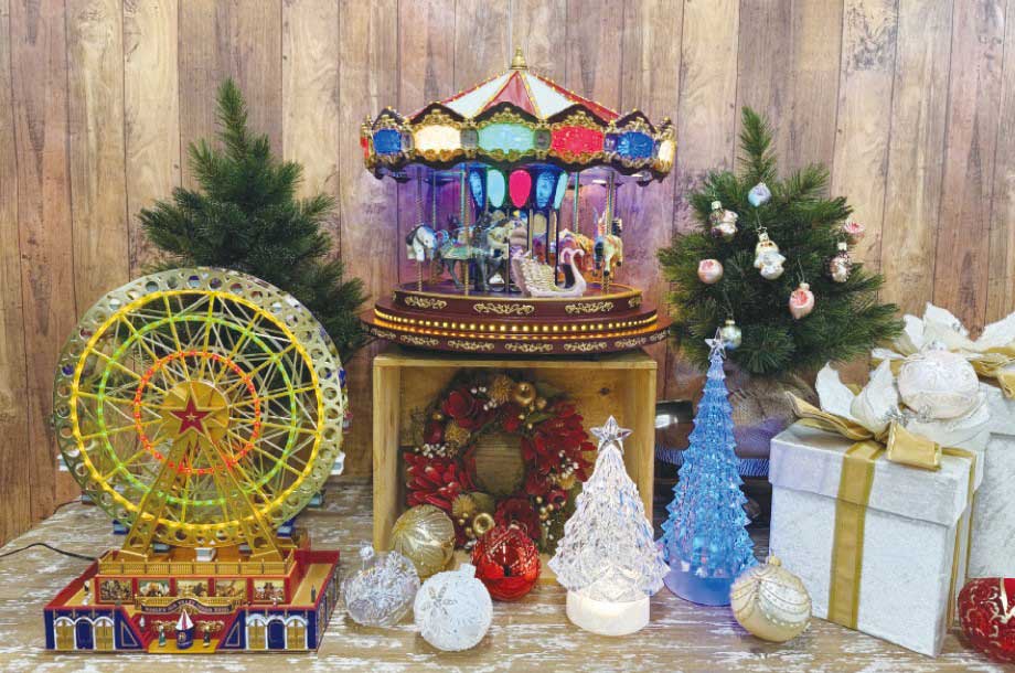クリスマス　オーナメントハウス　コーヒーショップ 銀座に期間限定オープン♪輸入クリスマス雑貨専門ショップ