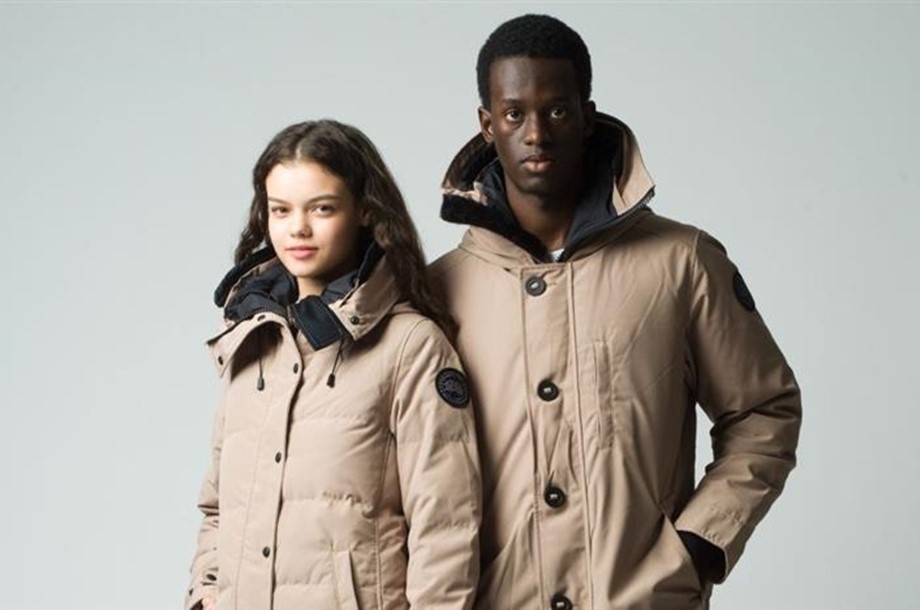 カナダグース　モンテベロ　ダウンジャケット　肉厚　極暖　ブラック　ワッペン ブラックのディスクロゴが映える―＜カナダグース＞「ブラック