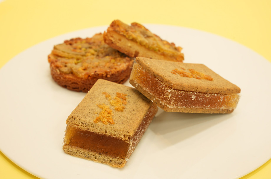 ＜泉屋東京店＞ぶしゅかんのキャラメルクッキー・ベルガモットのゼリーサンドの画像