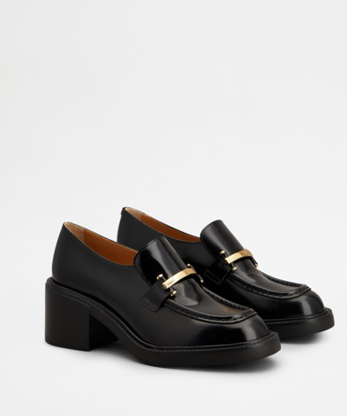 TOD'S/トッズ＞2025年秋冬ウィメンズコレクション 伊勢丹新宿店で