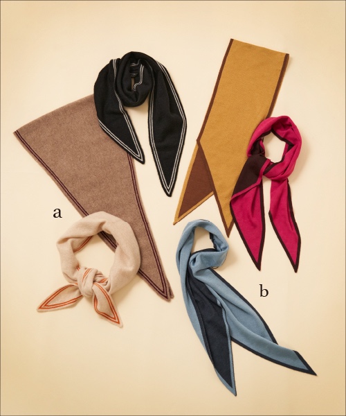 プチマフラーが主役のクラシックスタイルの画像