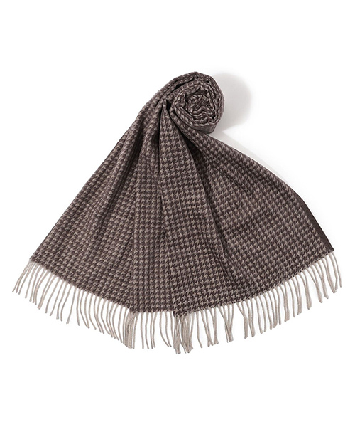 2025年】メンズマフラーの人気ブランド8選。男性へのプレゼントに