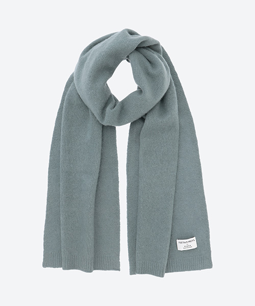 2025年】メンズマフラーの人気ブランド8選。男性へのプレゼント