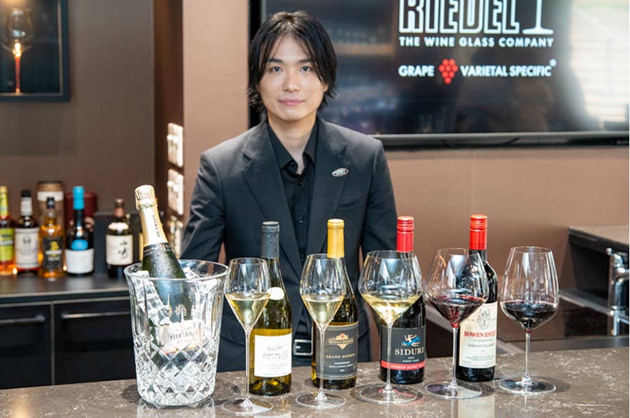 貴重！三越　MITSUKOSI MEITO 名陶硬質陶器 洋和食器セット 重箱 3段 しろがね 食器 おせち 和食器 おしゃれ お重箱 オシャレ 重箱