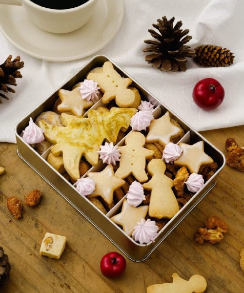 クリスマスクッキー缶の画像