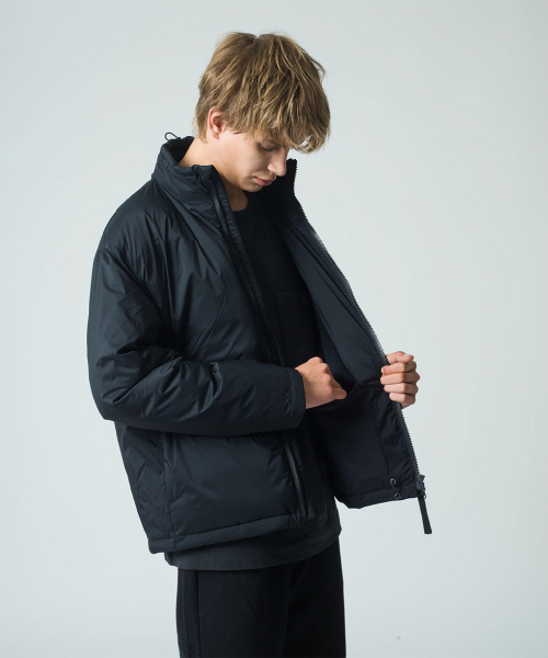 ＜カナダグース＞ダウンジャケット 1066MJBの画像