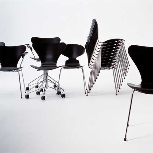 フリッツ・ハンセン＞70年のデザイン原点を今に受け継ぐセブンチェアの