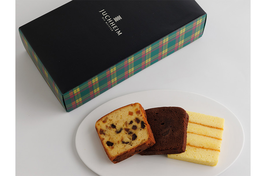 純正バターパウンドケーキ マクミラン箱の画像