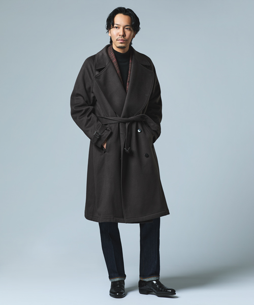 レストランデートにおすすめのジャケパンスタイルの画像