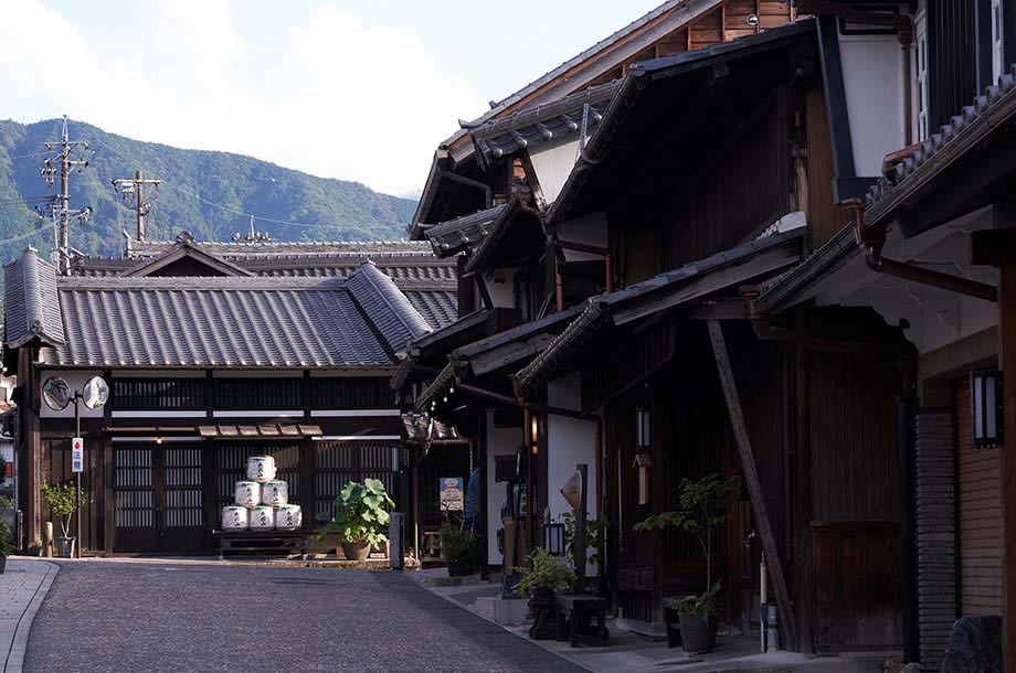 ＜はざま酒造＞外観画像