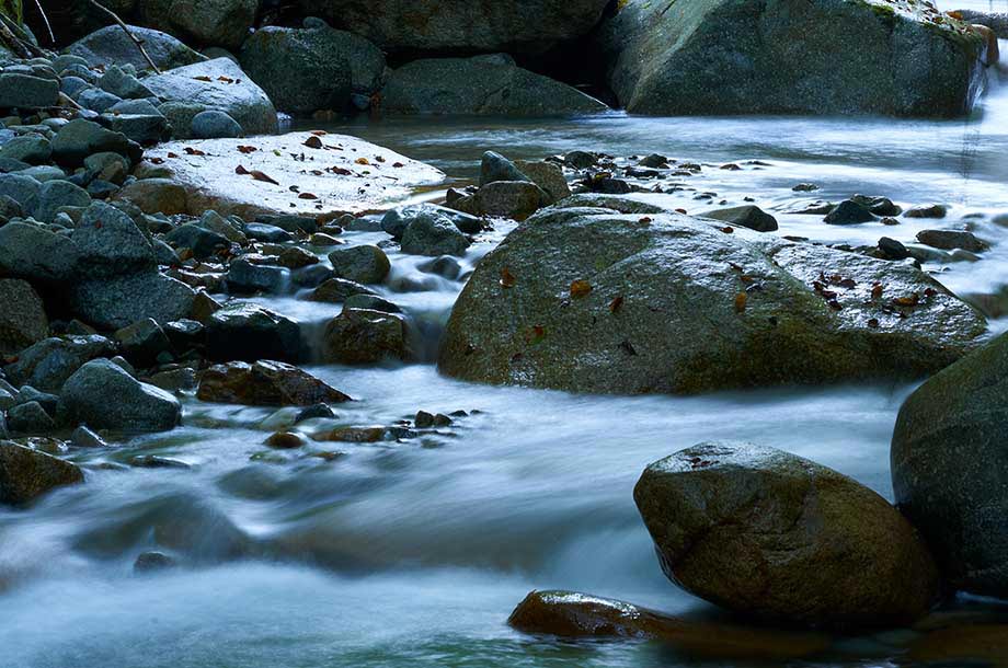 恵那山の伏流水イメージ画像