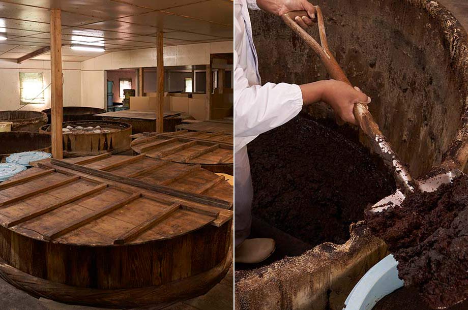 味噌作りの様子画像