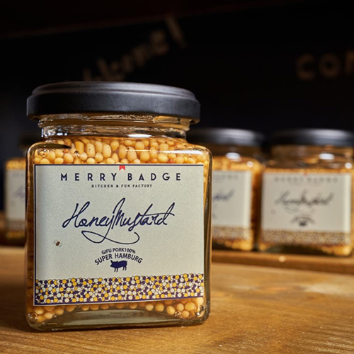 ＜MERRY BADGE＞ハニーマスタードの画像
