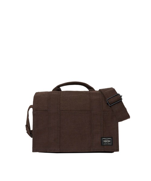 素材の表情を楽しむ。＜PORTER＞のSMOKYシリーズをデイリーに | 三越