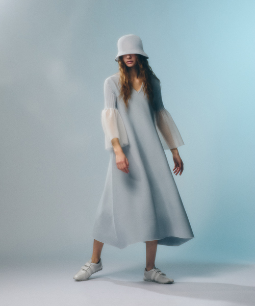 ＜シーエフシーエル＞シースルーワンピースの着用画像