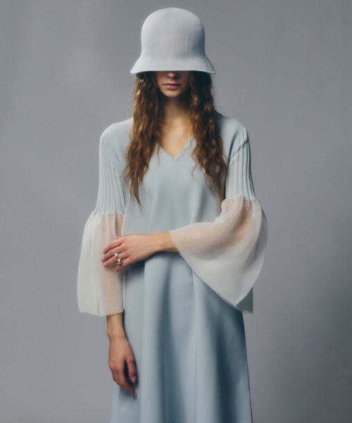 ＜シーエフシーエル＞シースルーワンピースの着用画像