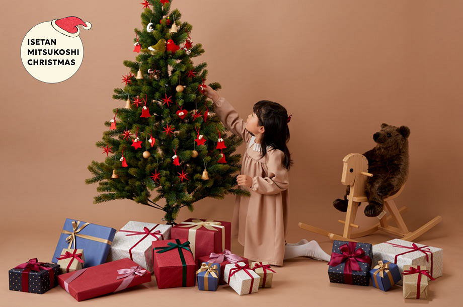 プロがおすすめするクリスマスツリーの選び方、子どもと楽しむ飾りつけ