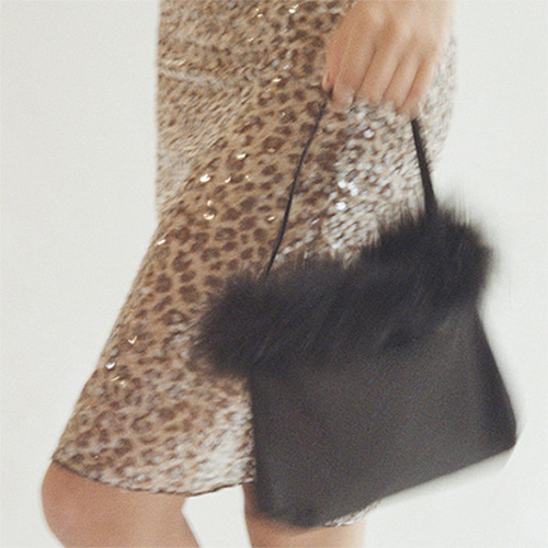 ＜ザ・ヴァージンズ＞バッグカスタム イメージ画像