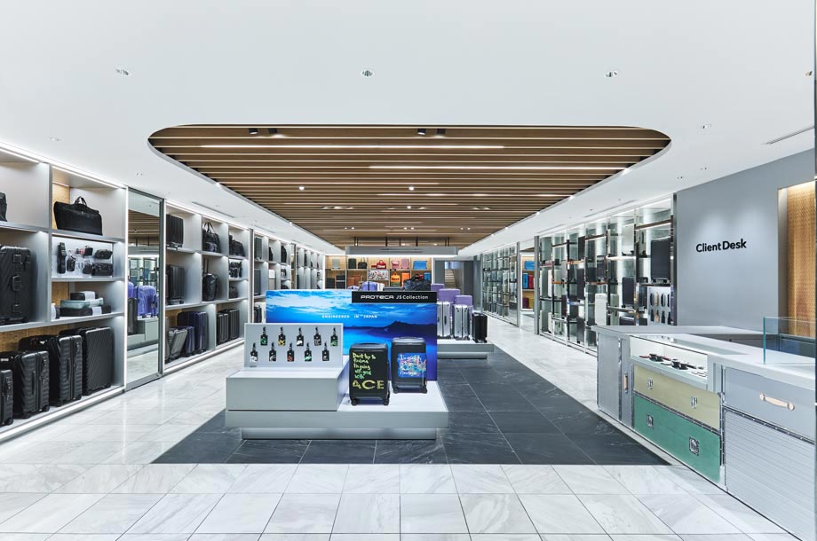 ISETAN SUITCASE (旅行鞄)店舗画像
