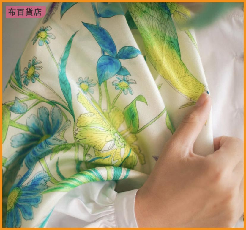 Meet Your Craft in GINZA_＜mumea＞シルクスカーフ Feathers like petalsの画像