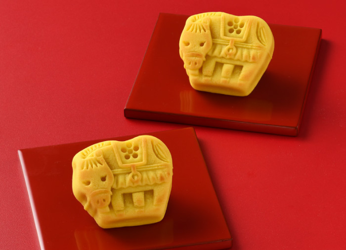 ＜俵屋吉富＞ 干支まんじゅう「うま」の画像