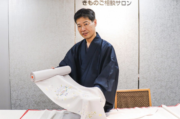 三結衣展_きものご相談サロンの画像